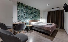 VV hotel & apartments
